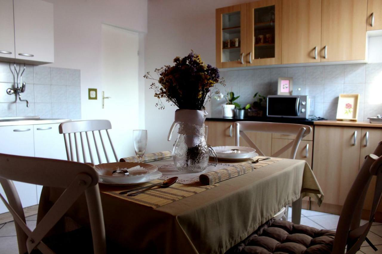 וואראז'דין Apartman Ivana מראה חיצוני תמונה